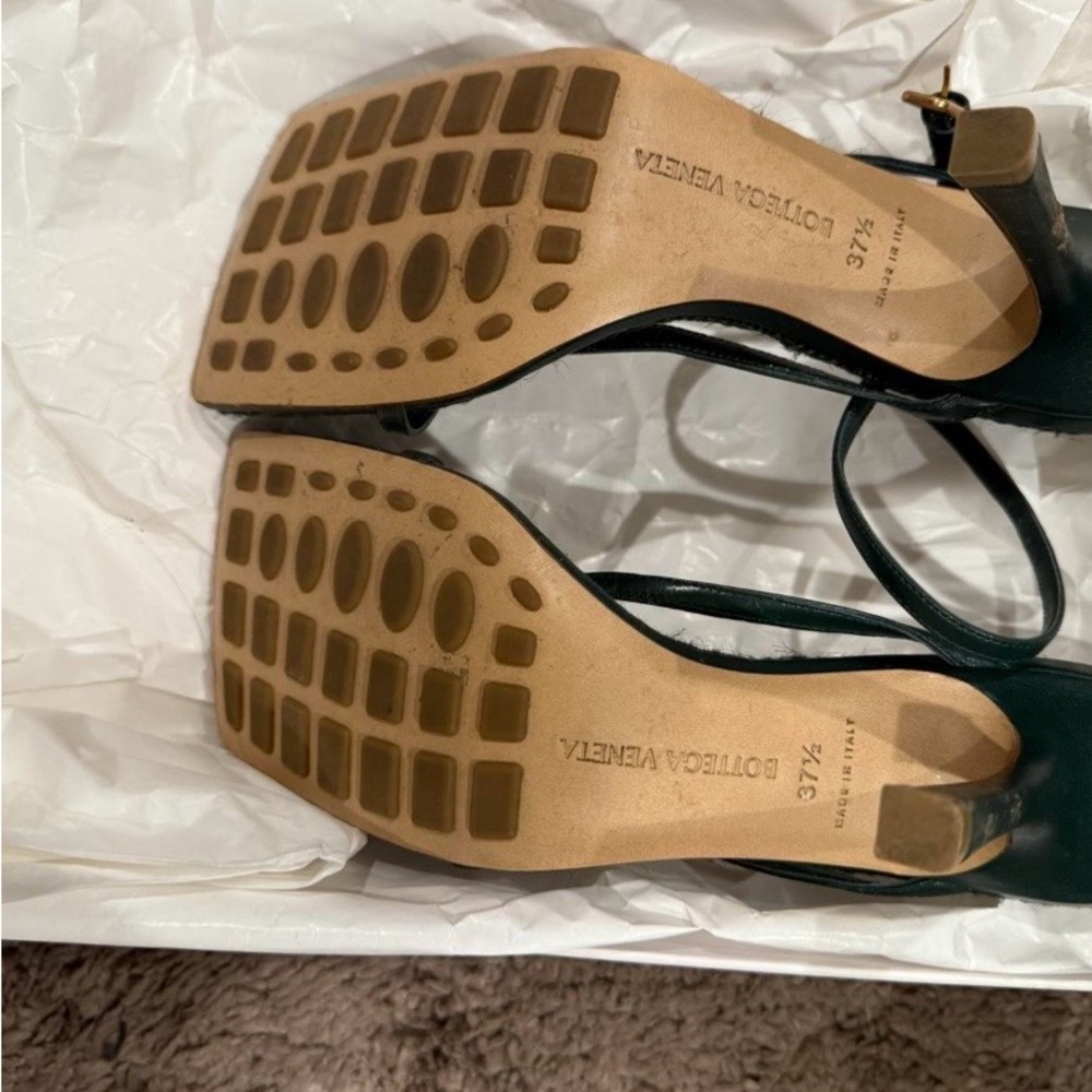 Bottega Veneta
high sandals - Picture 2 of 5